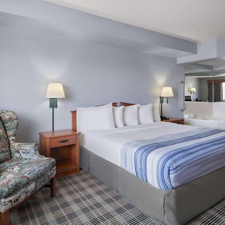 Americinn By Wyndham Stuart Ngoại thất bức ảnh