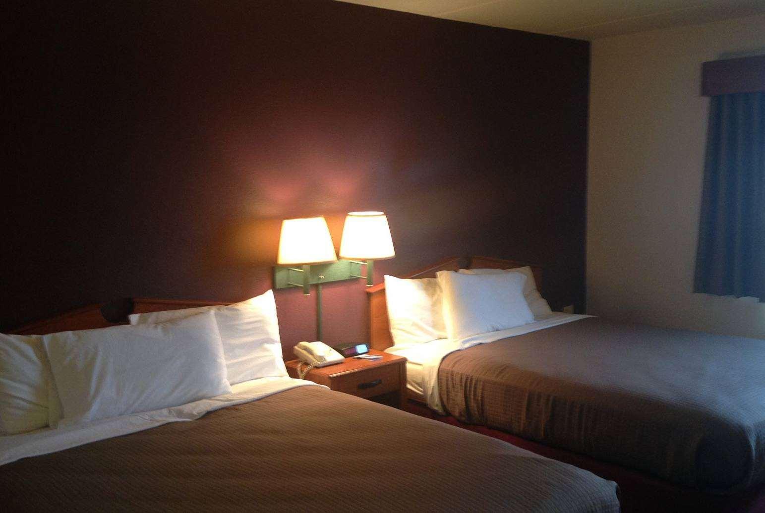 Americinn By Wyndham Stuart Ngoại thất bức ảnh