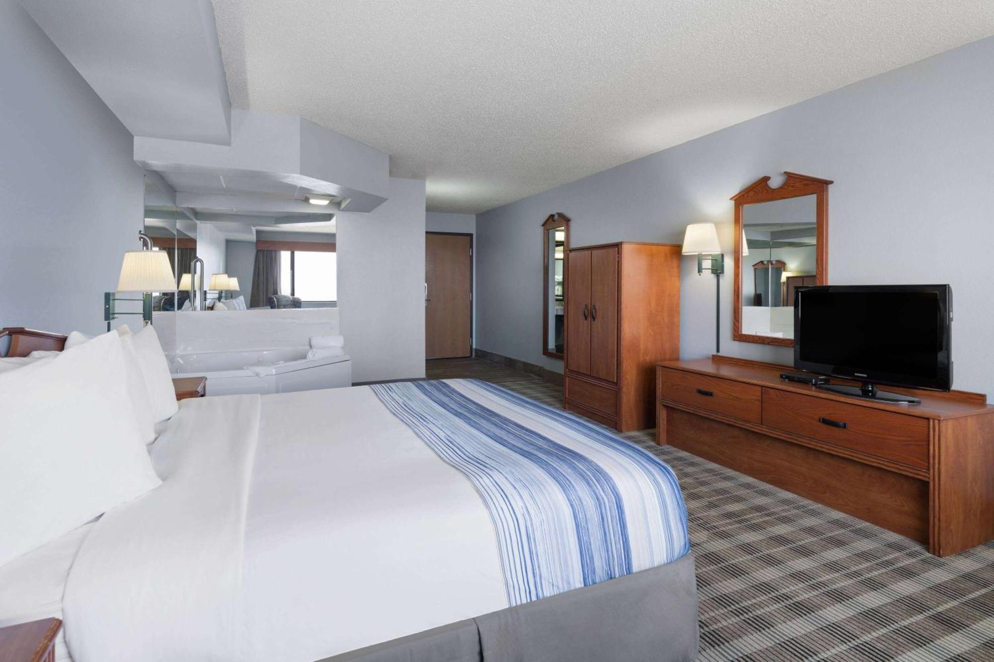 Americinn By Wyndham Stuart Ngoại thất bức ảnh
